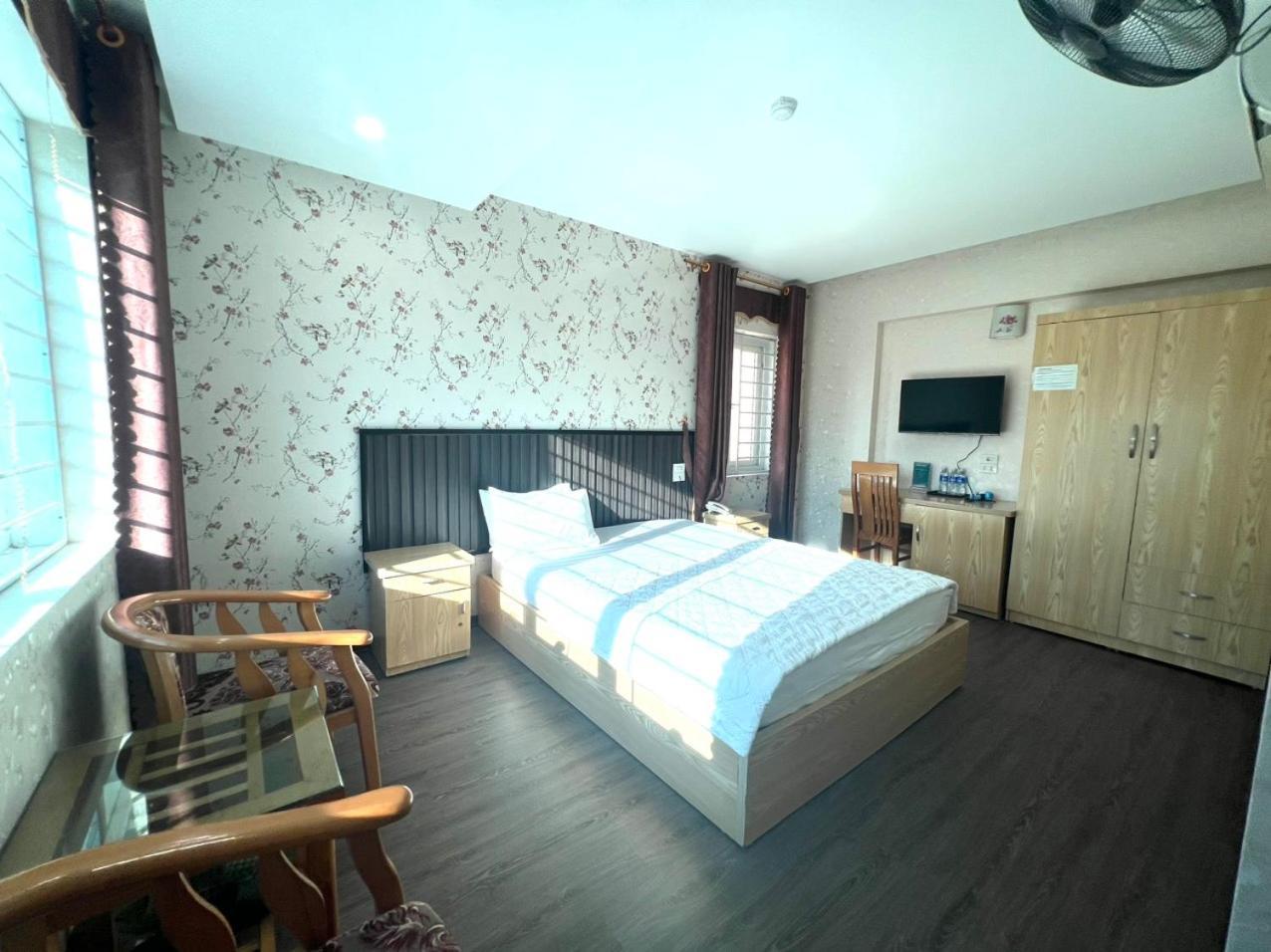 Hoang Ngan 2 Hotel - Tp. Вінь Екстер'єр фото