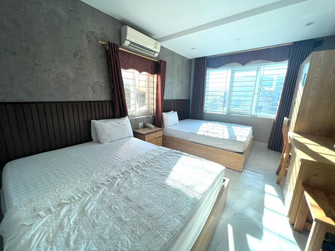 Hoang Ngan 2 Hotel - Tp. Вінь Екстер'єр фото